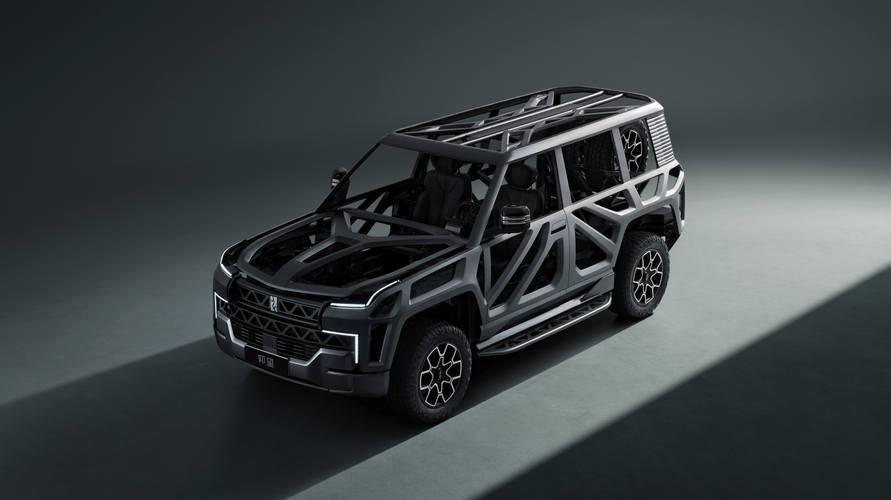 东莞305仰望U8硬派越野的科技魅力，国能汽车对传统燃油车市场的冲击